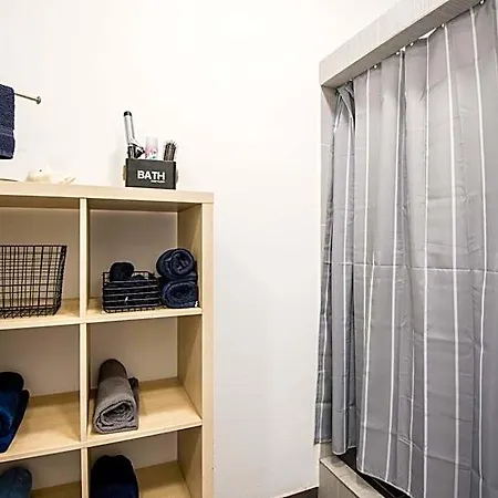 Hostel Brix *
