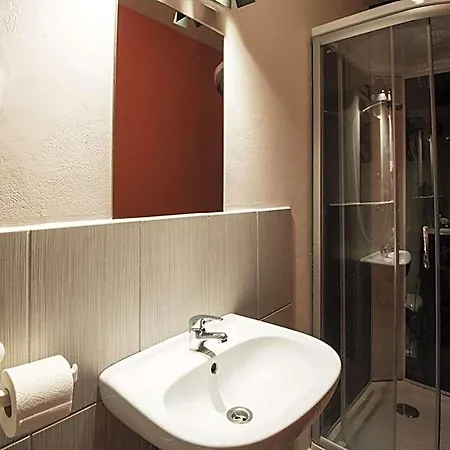 Brix Hostel